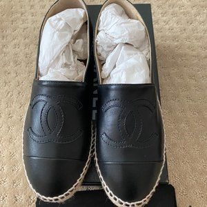 Brand new never been worn Chanel Espadrilles in black size 36